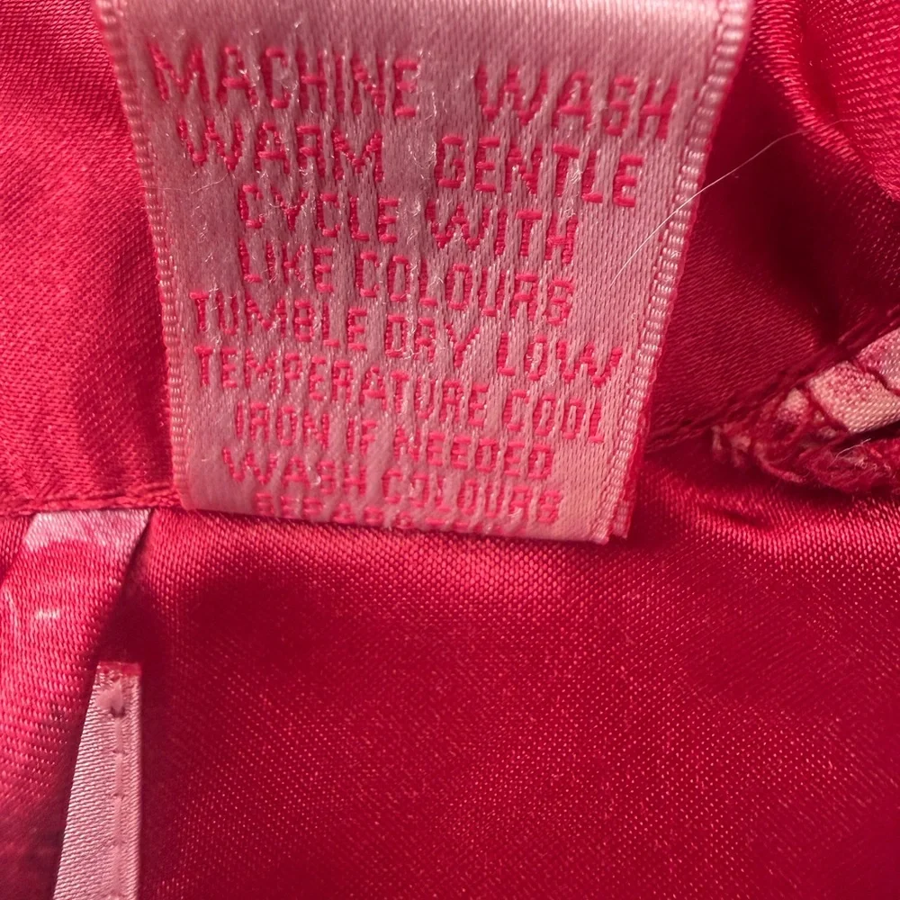Faris this robe